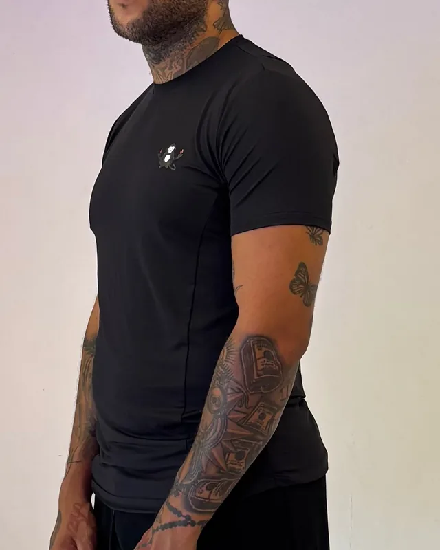 AfroAlien Fit Performance Short Sleeve — Training movement